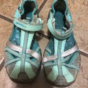 Merrell walking shoes. SZ 12 kids. 2 items for $10